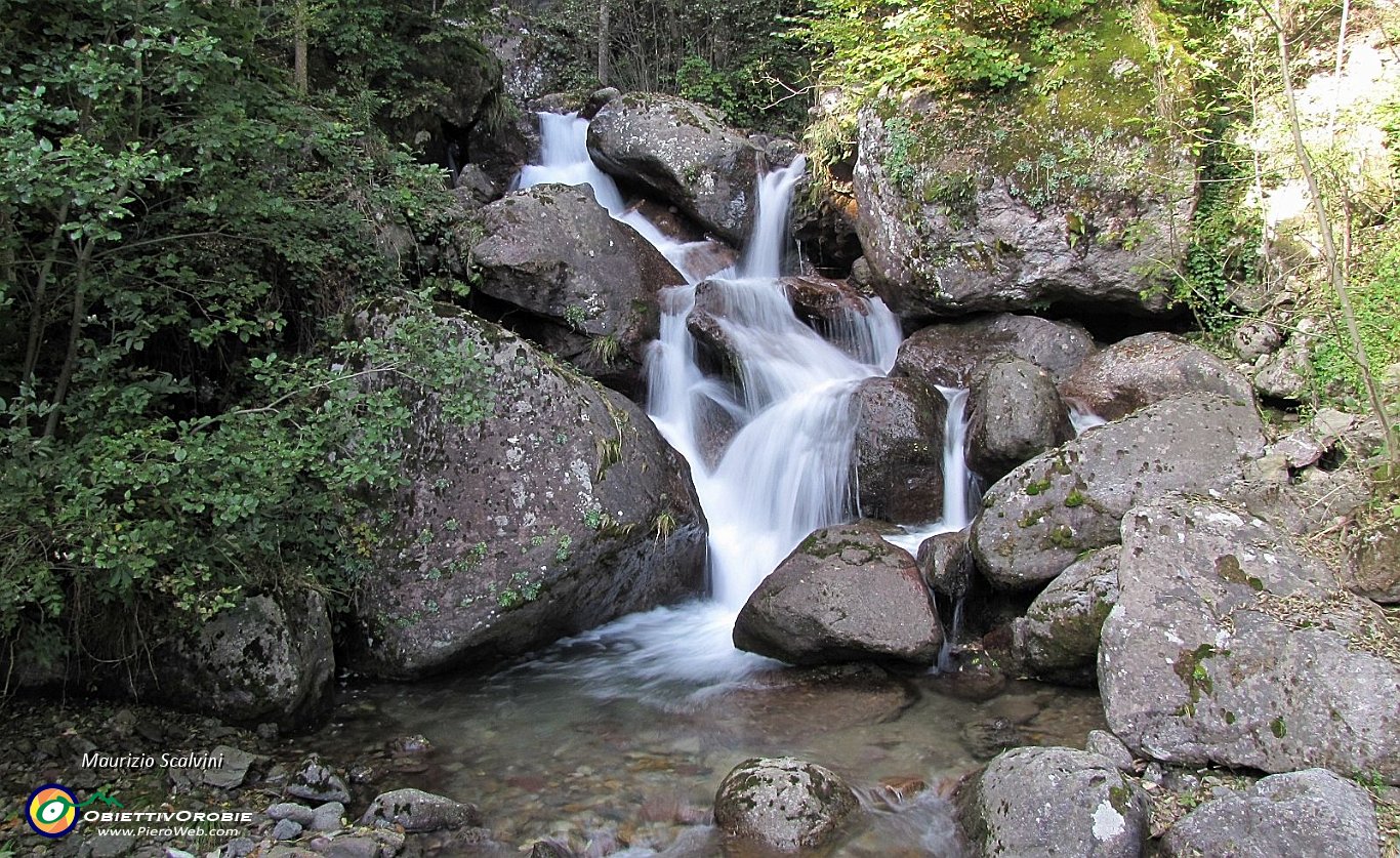 56 Torrente della Val d'Inferno....JPG